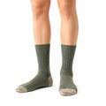 Socken 35-38 aus Stricktextil in Olivgrün mit verstärkter Spitze für den Alltag